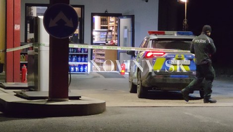 Maskovaný páchateľ prepadol čerpaciu stanicu. Z poklade vzal hotovosť a ušiel