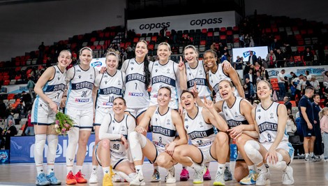 Slovenské basketbalistky zostávajú v hre o postup na budúcoročné ME