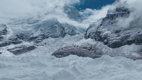 Pri lyžiarskom nešťastí v Rakúsku prišiel o život 64-ročný český učiteľ