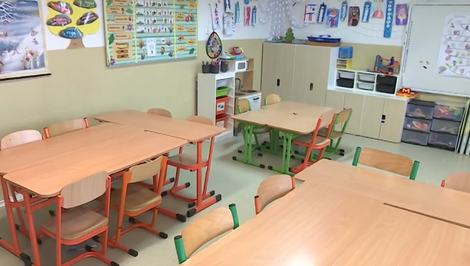 Stovky základných škôl na Slovensku učia podľa nových učebných osnov