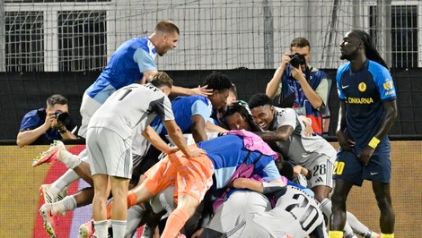 SLOVAN, VITAJ V LIGE MAJSTROV