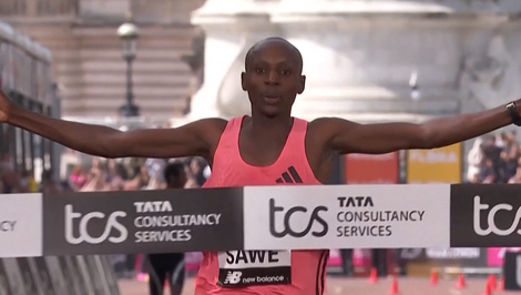 Dychberúci výkon: Sabastian Sawe prepísal dejiny, maratón zabehol pod dve hodiny