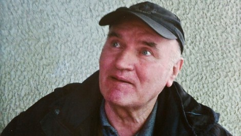 „Bude mať štátny pohreb.“ Srbsko pochová vojenského zločinca Mladića s poctami