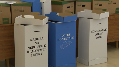 V sobotu rozhodneme o vedení miest, obcí aj krajov. Čo treba vedieť pred voľbami?