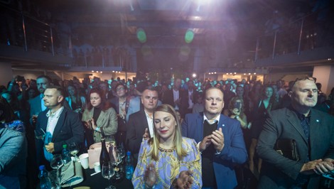 FOTOGALÉRIA: Takto vyzerali volebné noci politických subjektov