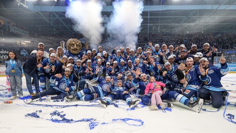 ŠTARTUJE hokejová extraliga, titul obhajuje Nitra, favoritmi Slovan či Žilina