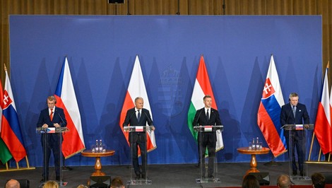 Fico na summite V4: Nebudeme otvárať témy, ktoré nás rozdeľujú. Lídri hovoria o obnove spolupráce