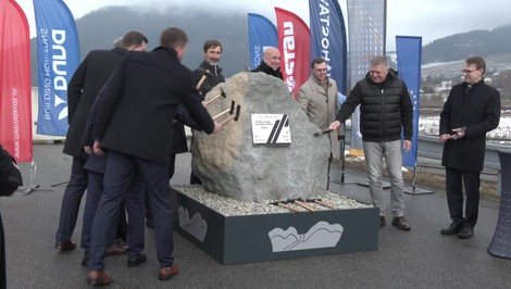 Diaľnica D3 je o krok bližšie k realite. Ráž a Fico poklepali základný kameň