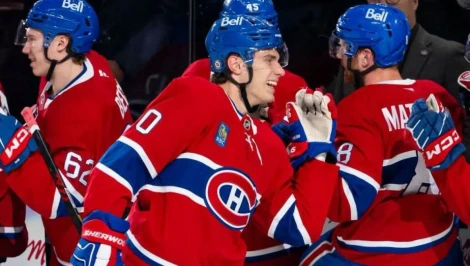 Slafkovský znovu skóroval, Nemec s prehrou