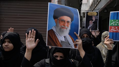 Nádej, že by sa iránsky režim mohol demokratizovať, nevychádza z reality, hovorí Kraus