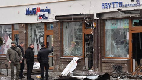 Výbuchy v meste Ľvov si vyžiadali život mladej policajtky a 15 zranených