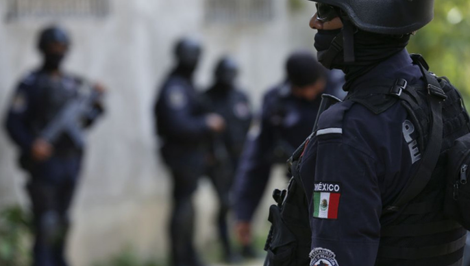 Pred policajnou stanicou v Mexiku vybuchla bomba v aute. Zranila šesť ľudí