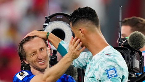 Súboj legiend, infarktový záver a Ronaldove ukončenie gólového prekliatia