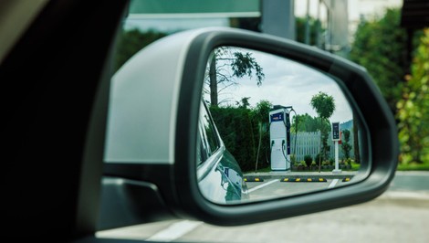 OMV pri príležitosti Svetového dňa elektromobility ponúka výhodnejšie nabíjanie