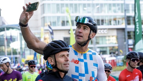 Zdeno Chára mal neďaleko Trenčína nehodu na bicykli