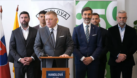 Fico zareagoval na informácie o stretnutí s Merzom