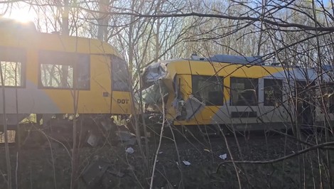 Nehoda vlakov pri Kodani: Čelná zrážka si vyžiadala minimálne 17 zranených