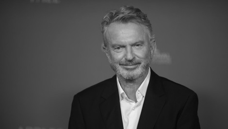 Zomrel Sam Neill, hviezda Jurského parku. Len pred niekoľkými mesiacmi oznámil, že porazil rakovinu