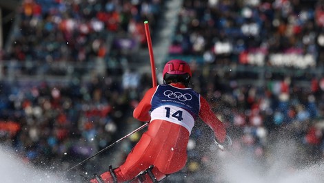 Slalom vyhral NEF, Švajčiari majú ZLATO