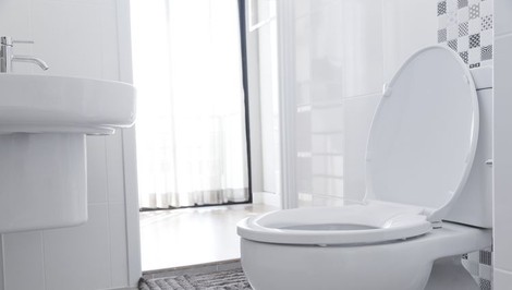 Objavila sa vám krv v stolici? TOTO je 8 príčin, ktoré to spôsobujú