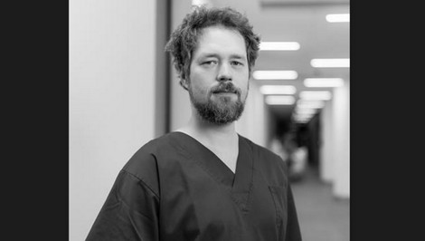 Zomrel známy chirurg Jozef BARINKA, mal 40 rokov