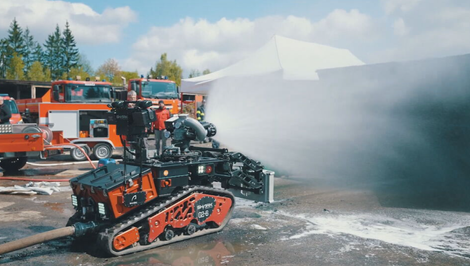 Oheň pod lupou: Do plameňov idú namiesto ľudí. Moderné roboty zachraňujú životy hasičov