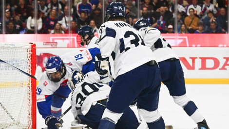 Slováci mali Fínov na lopate, prehra je pre osemnástku poučná