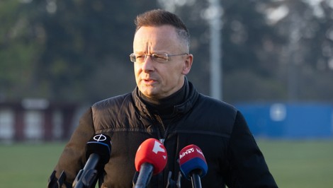 DEŇ PO voľbách v Maďarsku: Kam zmizol Péter Szijjártó?