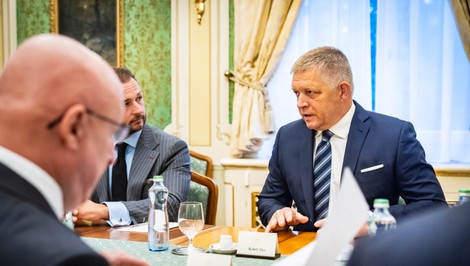 Fico: Nový jadrový zdroj prejde pod kontrolu úradu vlády. Štát chce získať celý JESS