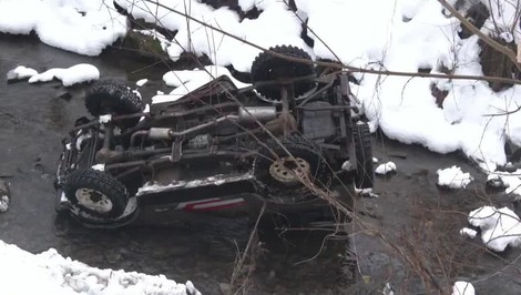 Muž bojoval o život v ľadovej rieke Belá, zachránili ho policajti