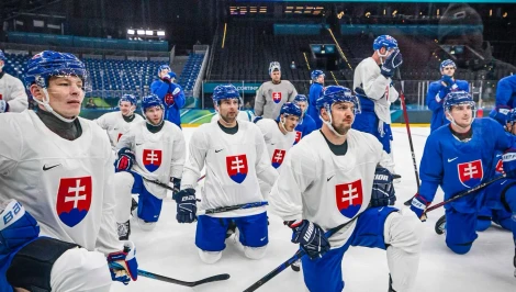 Slovenskí hokejisti s najmladším tímom na OH