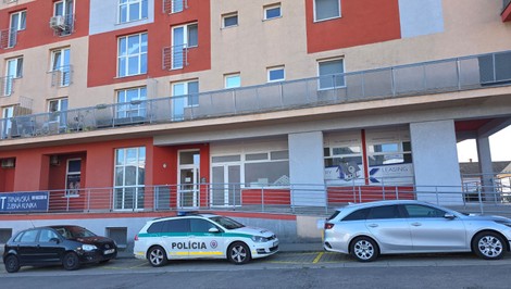 ÚBOK podľa informácií TV JOJ zadržal väčší obnos peňazí. Údajne ide o finančný podvod