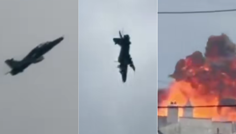 Stíhačka Hawk sa zrútila po štarte, piloti sa katapultovali