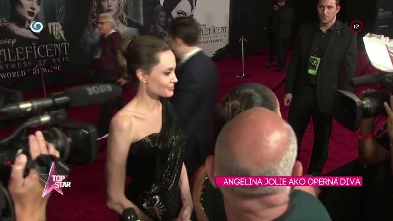 Angelina Jolie ako operná diva