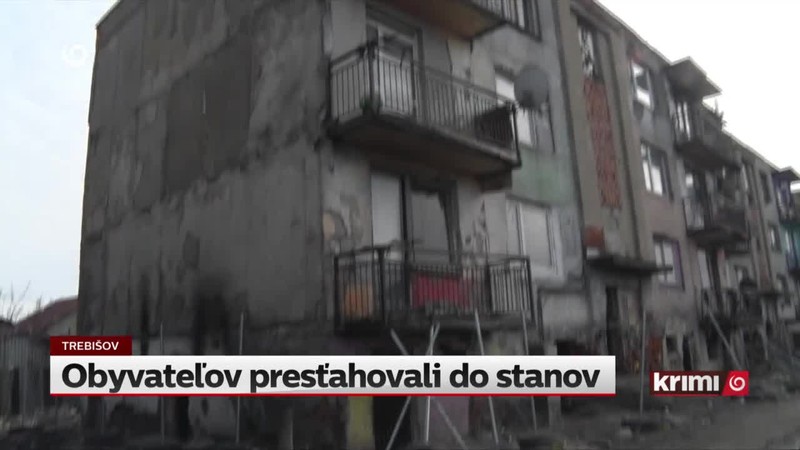 Obyvateľov presťahovali do stanov