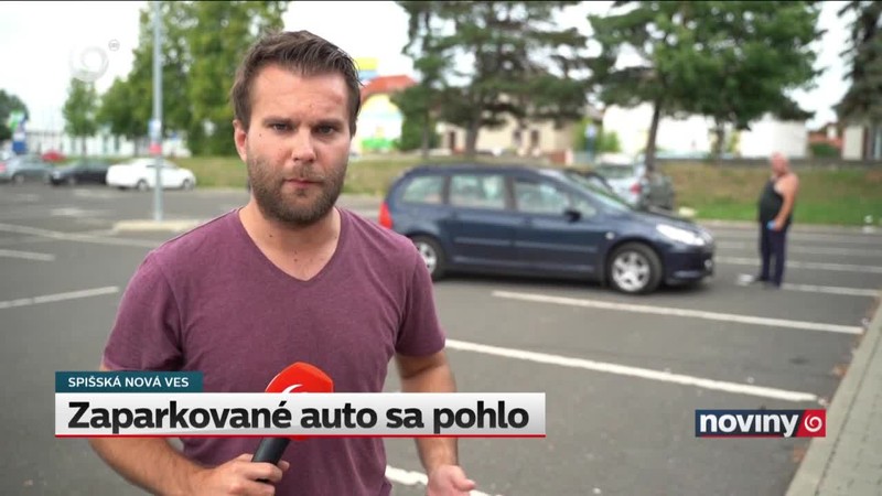 Zaparkované auto sa pohlo