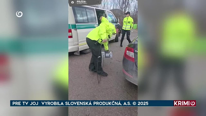 POLICAJTI KONTROLUJÚ UŽ AJ EMISIE