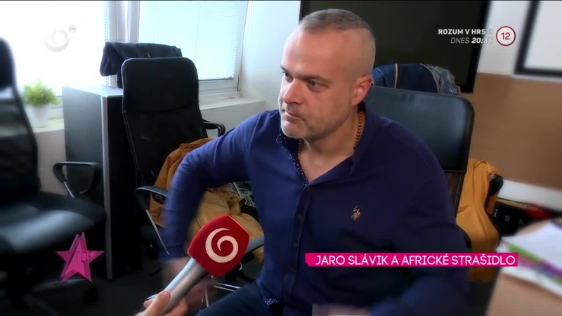 JARO SLÁVIK A AFRICKÉ STRAŠIDLO