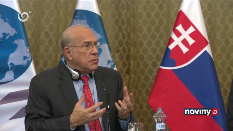 OECD A (EKONOMICKÝ) VRCHOL