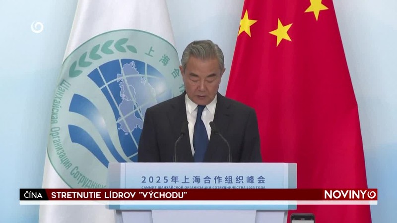 STRETNUTIE LÍDROV "VÝCHODU"