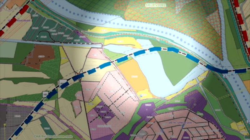 Most má viesť cez rekreačnú oblasť, ľudia sú proti