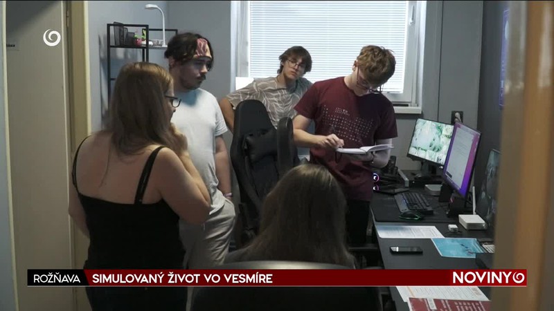 SIMULOVANÝ ŽIVOT VO VESMÍRE
