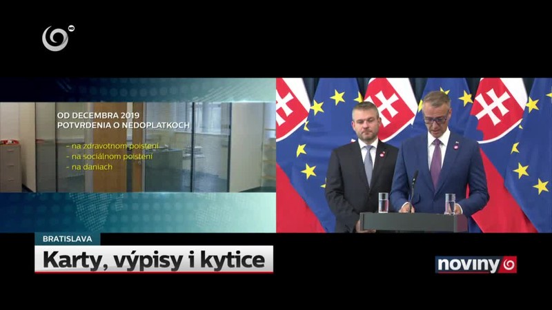Karty, výpisy i kytice