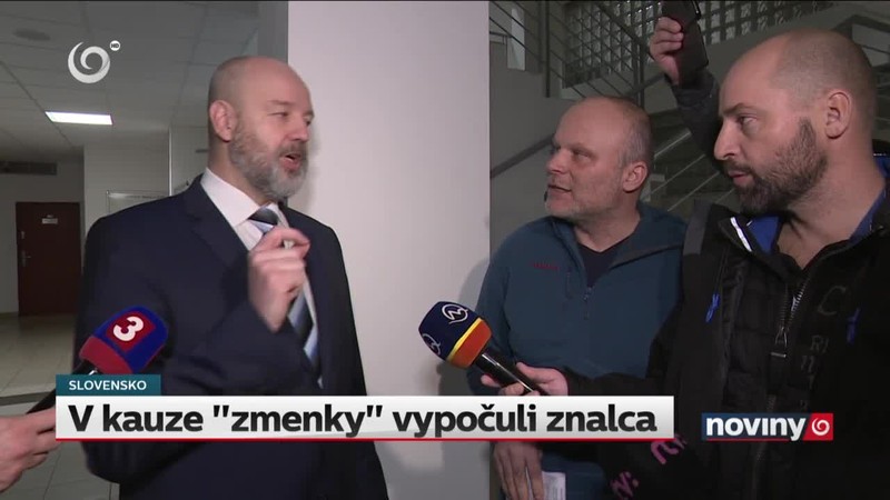 V kauze "zmenky" vypočuli znalca