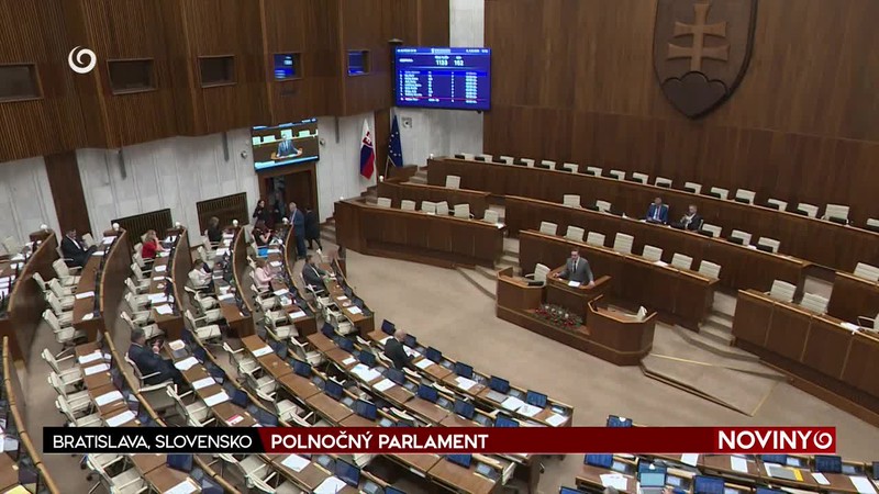 POLNOČNÝ PARLAMENT