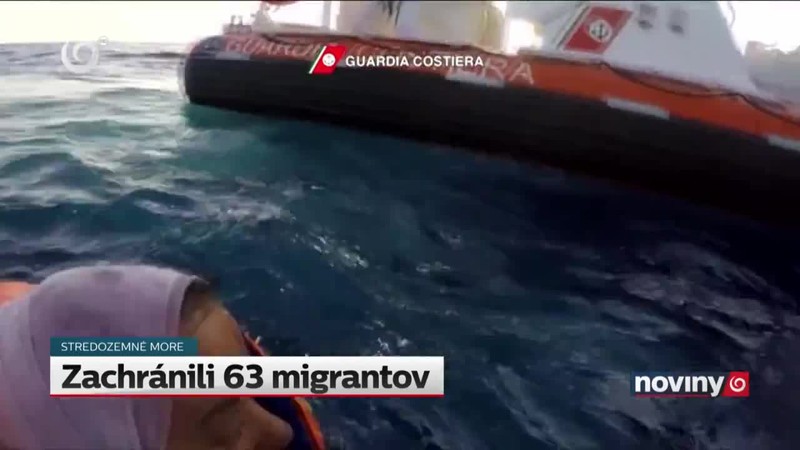 Zachránili 63 migrantov