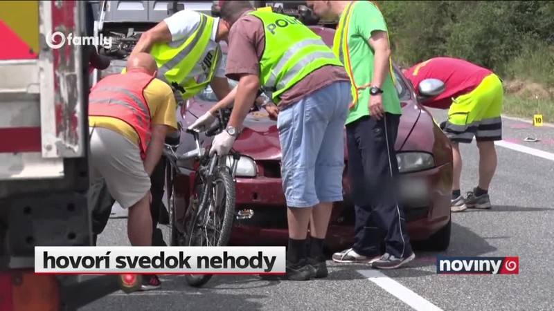 Zrazila dvoch cyklistov