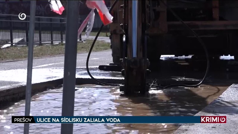 ULICE NA SÍDLISKU ZALIALA VODA
