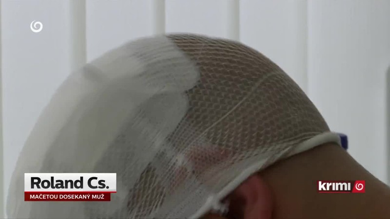 Na spiaceho muža zaútočil mačetou