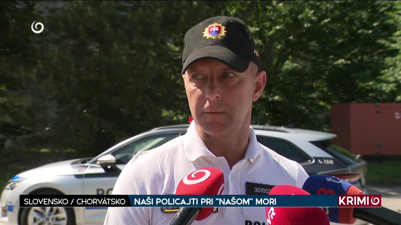 NAŠI POLICAJTI PRI "NAŠOM" MORI